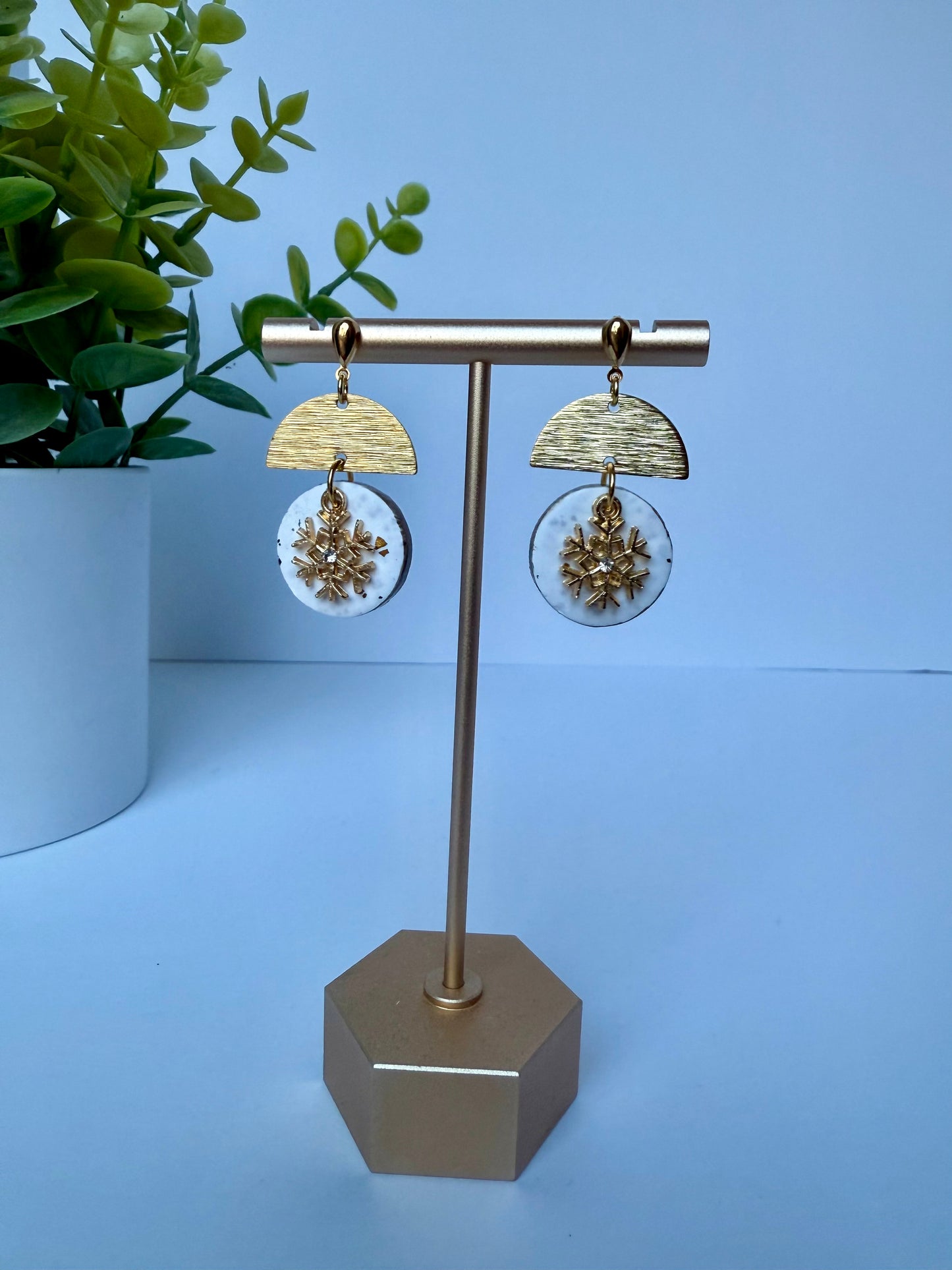 Gold Snow Flake Earrings